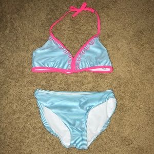 girls striped bikini